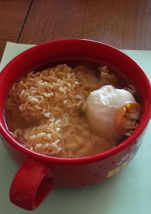 【味王泡麵創意秀】鹹蛋泡麵 的食譜成品照片