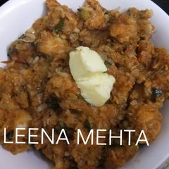 A picture of Masala pav.