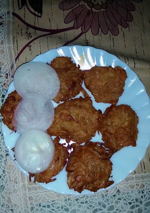 A picture of Pyaz ke pakode.