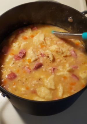 A picture of Debbie's Ham, Bean & Dumpling Soup.
