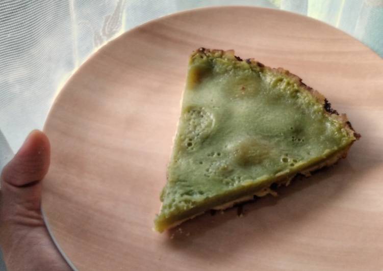 How to Prepare Super Quick Homemade Matcha Milk Pie