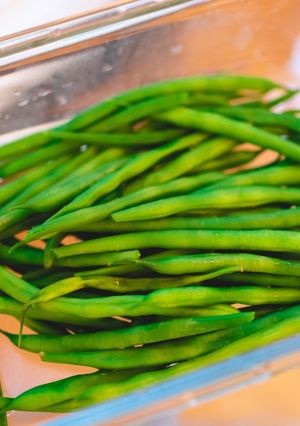A picture of Preparation of string beans.
