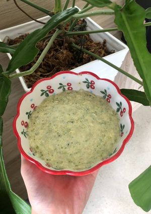 Hình của món Soup yến mạch- khoai tây- phô mai- trứng- súp lơ.