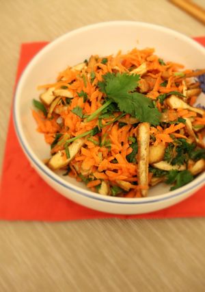 香菜拌胡蘿蔔豆干 的食譜成品照片