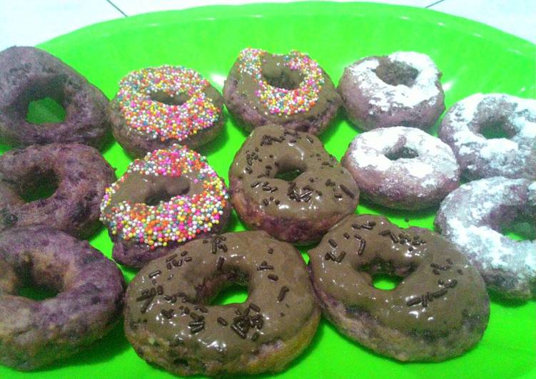 Donat ubi ungu empuk dan enak