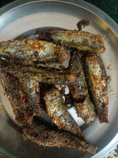மத்தி மீன் ஃப்ரை(fish fry recipe in tamil) செய்முறை முக்கிய புகைப்படம்