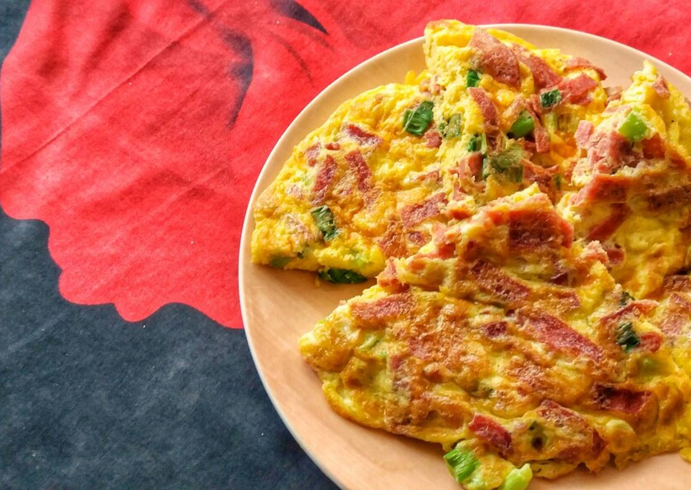 Smoked Beef and Green Onions Omlette