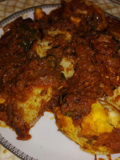 A picture of Egg curry.