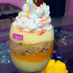 Mango custard pudding A picture of Mango custard pudding.