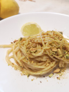 Foto di Pasta al limone e pistacchi