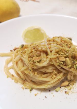 Foto di Pasta al limone e pistacchi