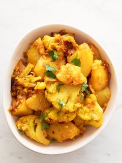 Una foto de Aloo Gobi