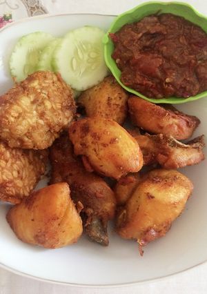 Foto resep Ayam tempe goreng bumbu kuning