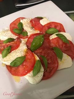 A picture of Caprese Salad.