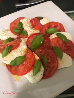 A picture of Caprese Salad.