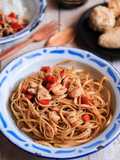 Spaghetti spicy shrimp fusion