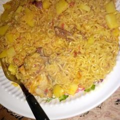A picture of Indomie + Irish.