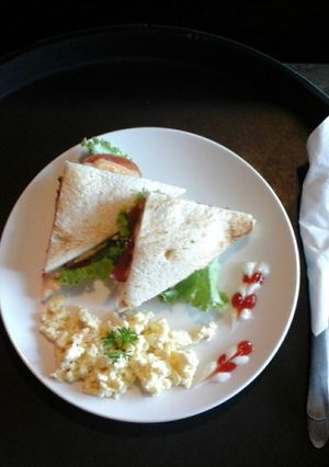 Foto resep Sandwich scramble egg