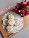 Almond White