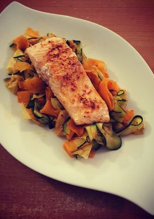 Une photo de Pavé de truite aux tagliatelles de légumes