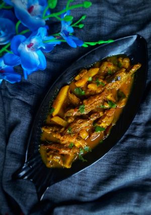 ট্যাংরা মাছের ঝাল(Tangra jhal recipe in Bengali) রেসিপির প্রধান ছবি