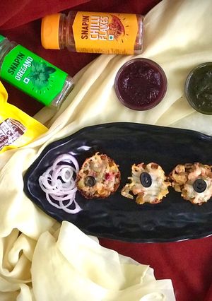 ઓઈલ ફ્રી મેગી પીઝા કપ (Oil Free Maggi Pizza કપ Recipe in Gujarati) રેસીપી મુખ્ય ફોટો