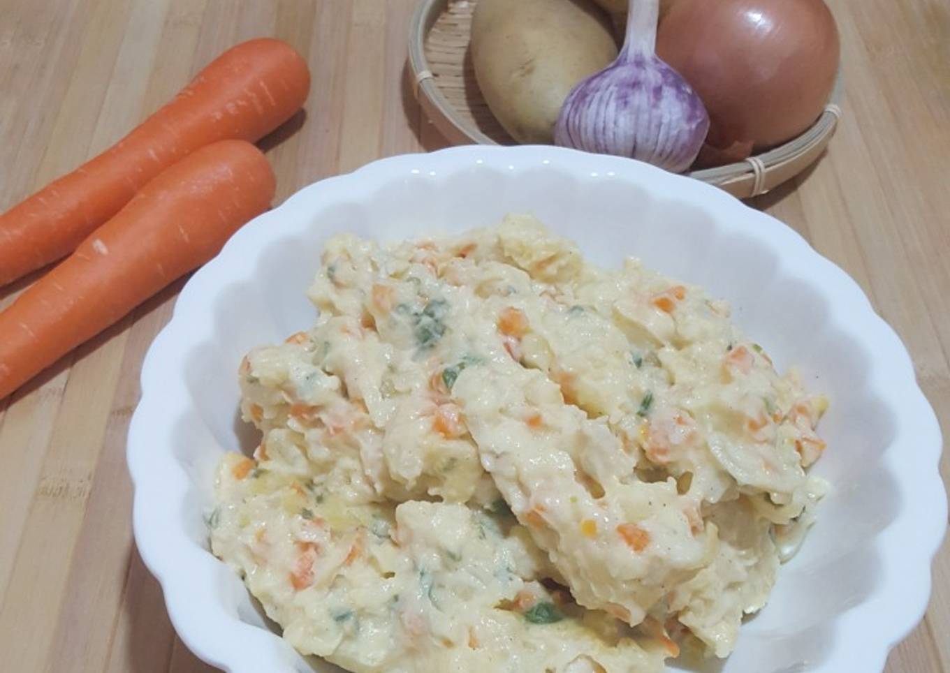 Resep Rogut Ayam Sayur Creamy (untuk isian Risoles dan Roti goreng),
Sempurna