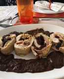 Pollo relleno con ciruelas y arándanos