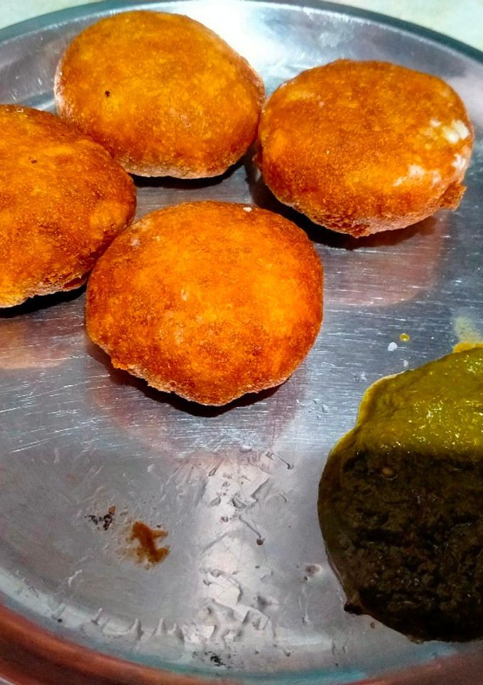 आलू की टिक्की (aloo ki tikki recipe in hindi) रेसिपी मुख्य फोटो