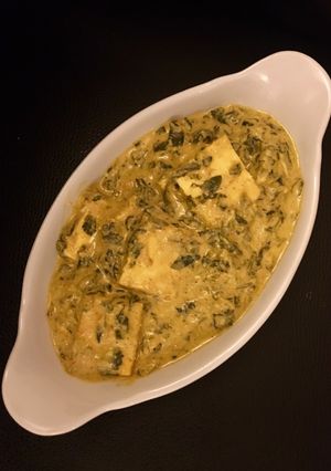 A picture of Fenugreek creamy paneer or methi malai paneer.