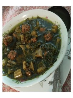 عکسی از دستور خورشت کرفس همراه با گوشت قلقلی