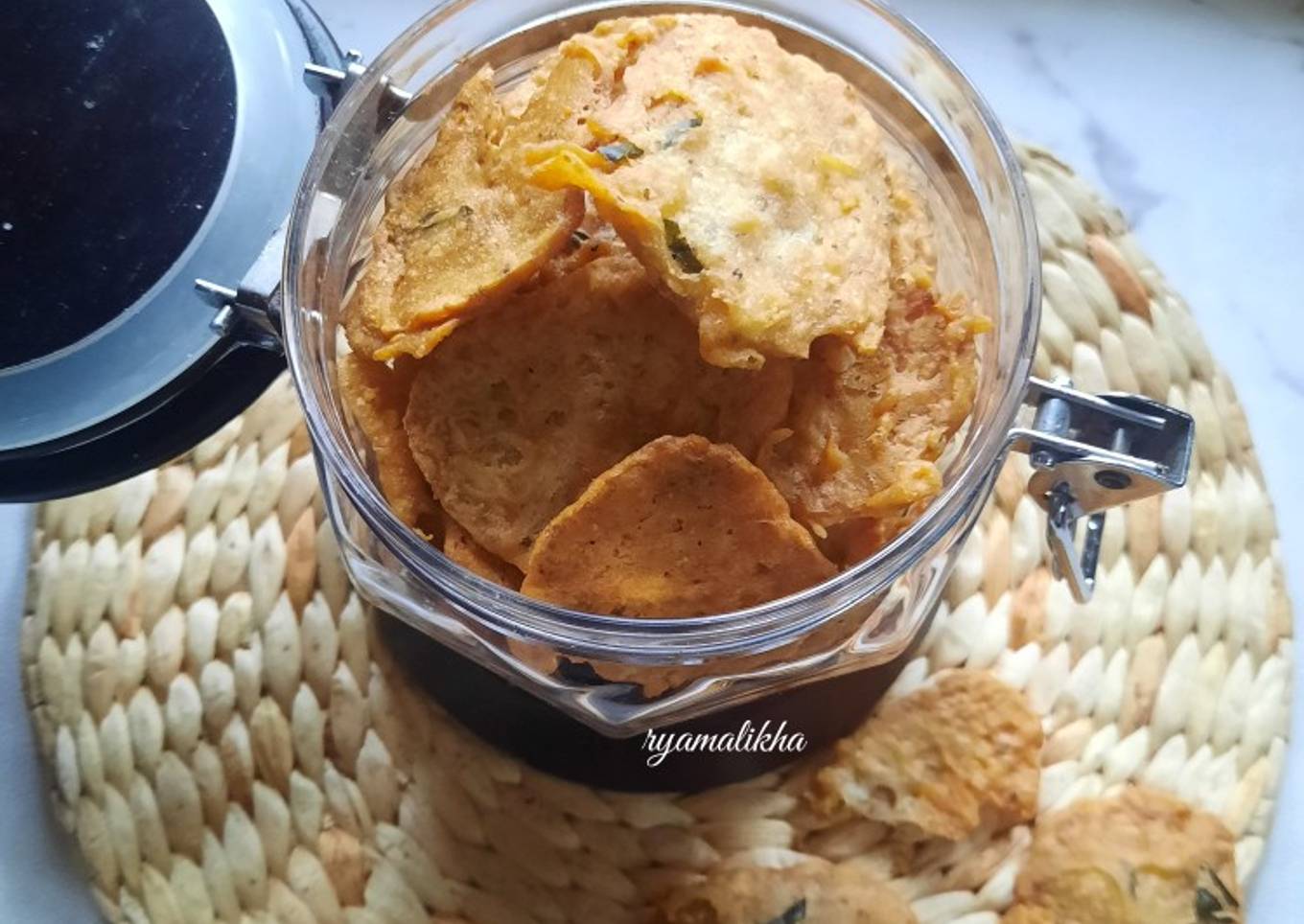 Keripik Tempe garing 3 bahan