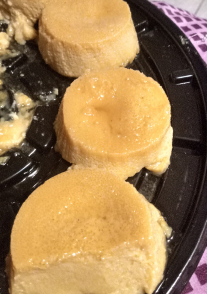 Una foto de Flan napolitano