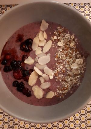 Une photo de Purple smoothie bowl!