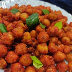 A picture of Roasted Chickpeas.