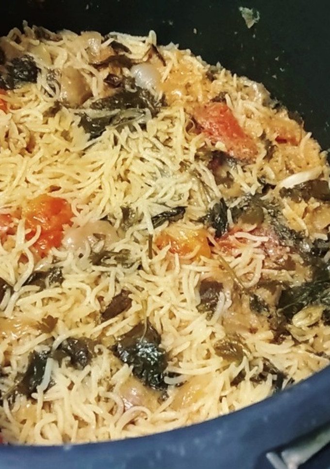 சிக்கன்(குக்கர்) பிரியாணி செய்முறை முக்கிய புகைப்படம்