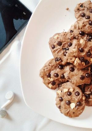 Foto resep Nuts and choco cookies