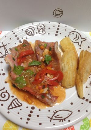 Una foto de Pescado a la chorrillana!