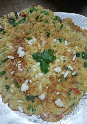 A picture of Noodles omelet.