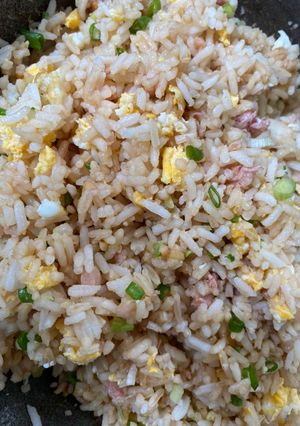 รูปของ ข้าวผัดแหนม