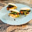 Ιαπωνική κουζίνα- Harita buns με κοτόπουλο τεριγιάκι (chicken teriyaki)