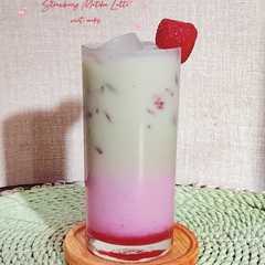 Strawberry Matcha Latte-レシピのメイン写真