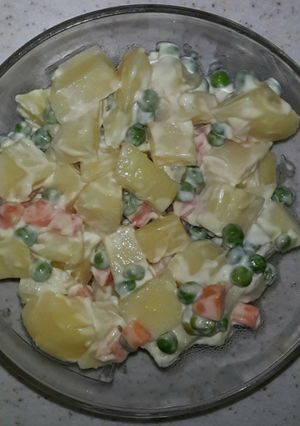 صورة لوصفة بطاطا بالخضار والمايونيز