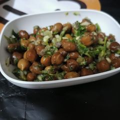 A picture of Black Chana Chat.