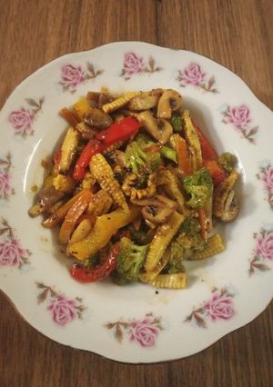 A picture of Stir fried vegetables.