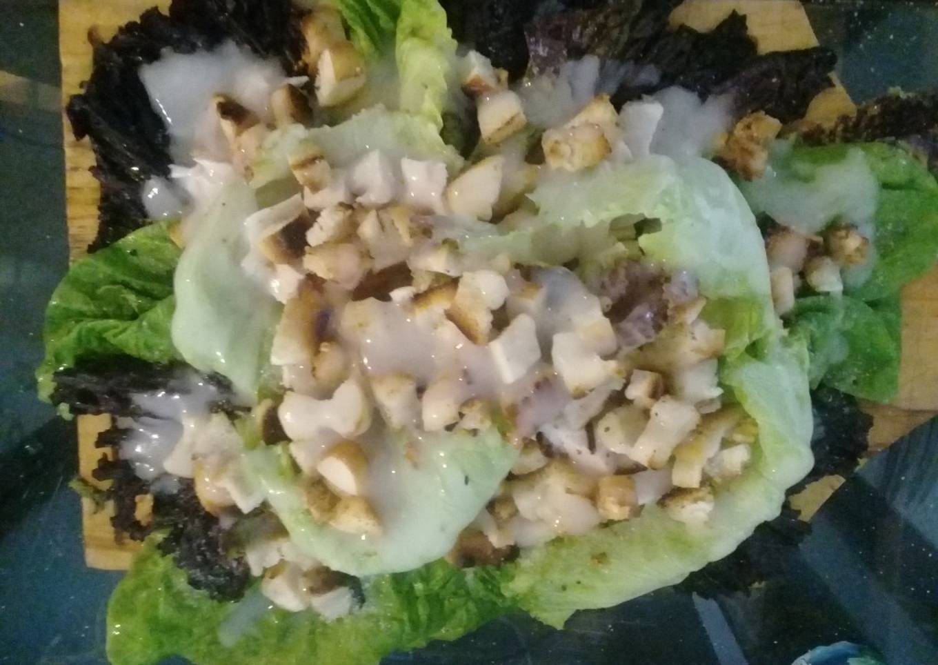 Spicy Caesar salad (ensalada César picante