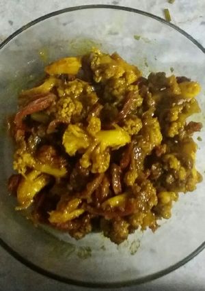 A picture of Gajar Gobi Achar.