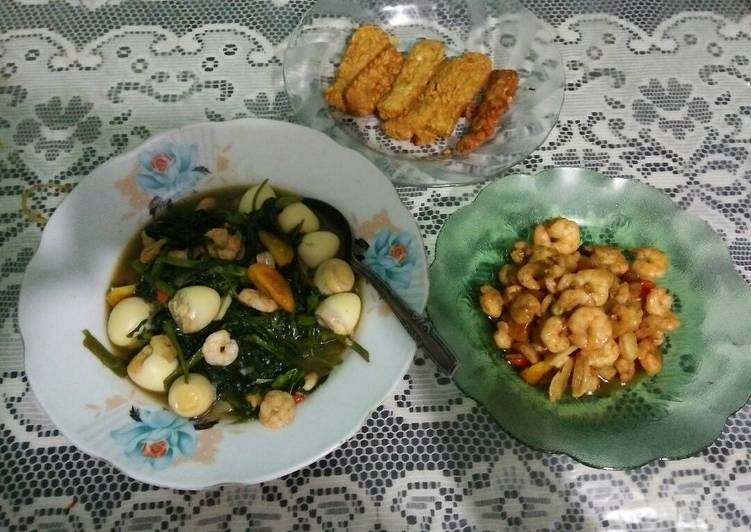 Langkah Mudah untuk Menyiapkan Cah kangkung telur puyuh saus tiram dan oseng udang, Menggugah Selera