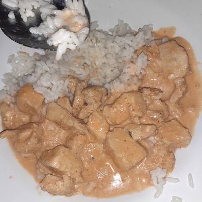 Strogonoff de pollo Receta de Joha Chaparro- Cookpad