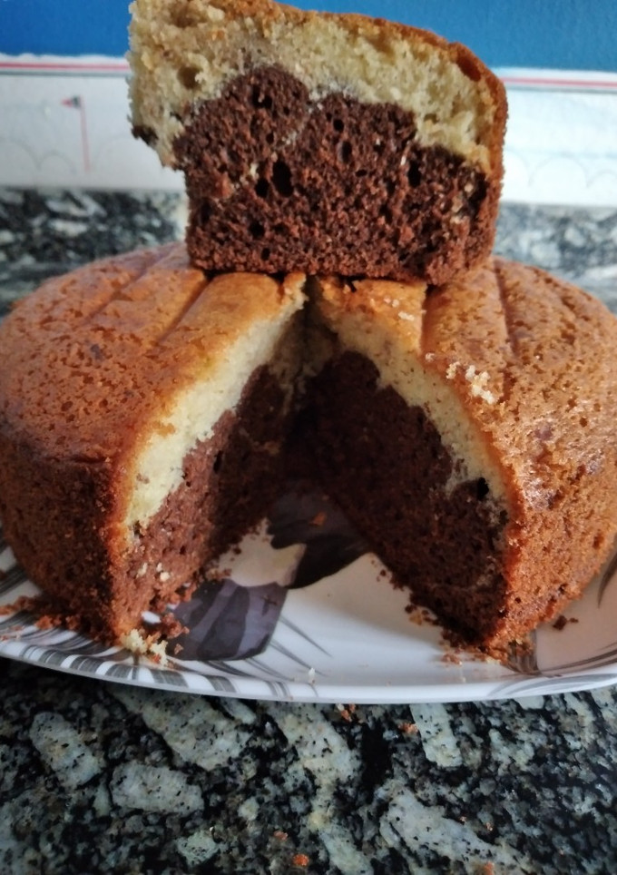 Una foto de Bizcochuelo vainilla y cacao amargo